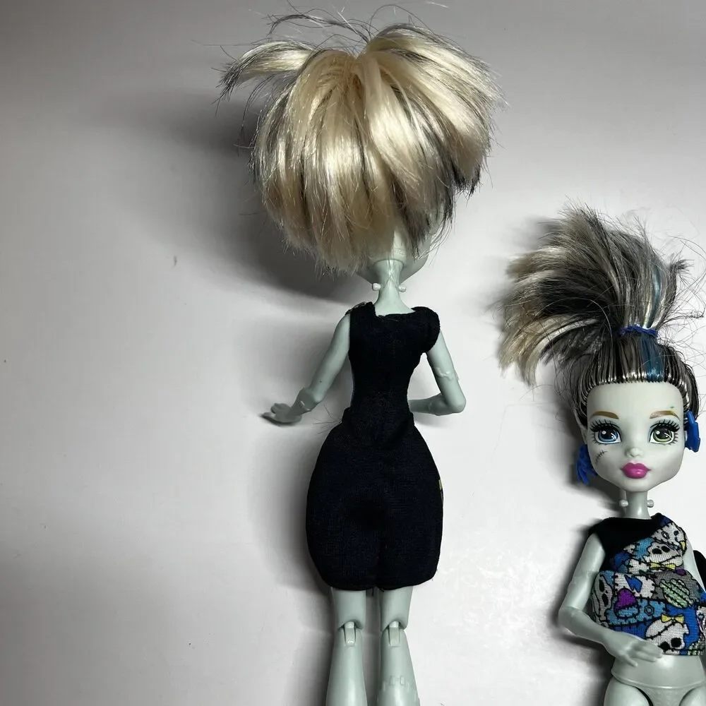 Monster High Frankie Stein Doll Lot 2 First Day of School Factory Error Misprint